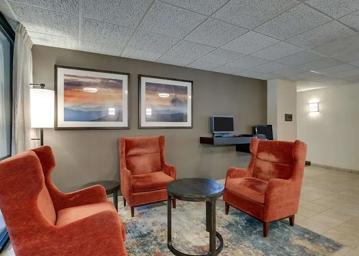 Drury Inn & Suites Charlotte University Place